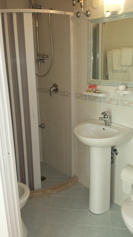 Hotel Del Capitano Ponza Room photo